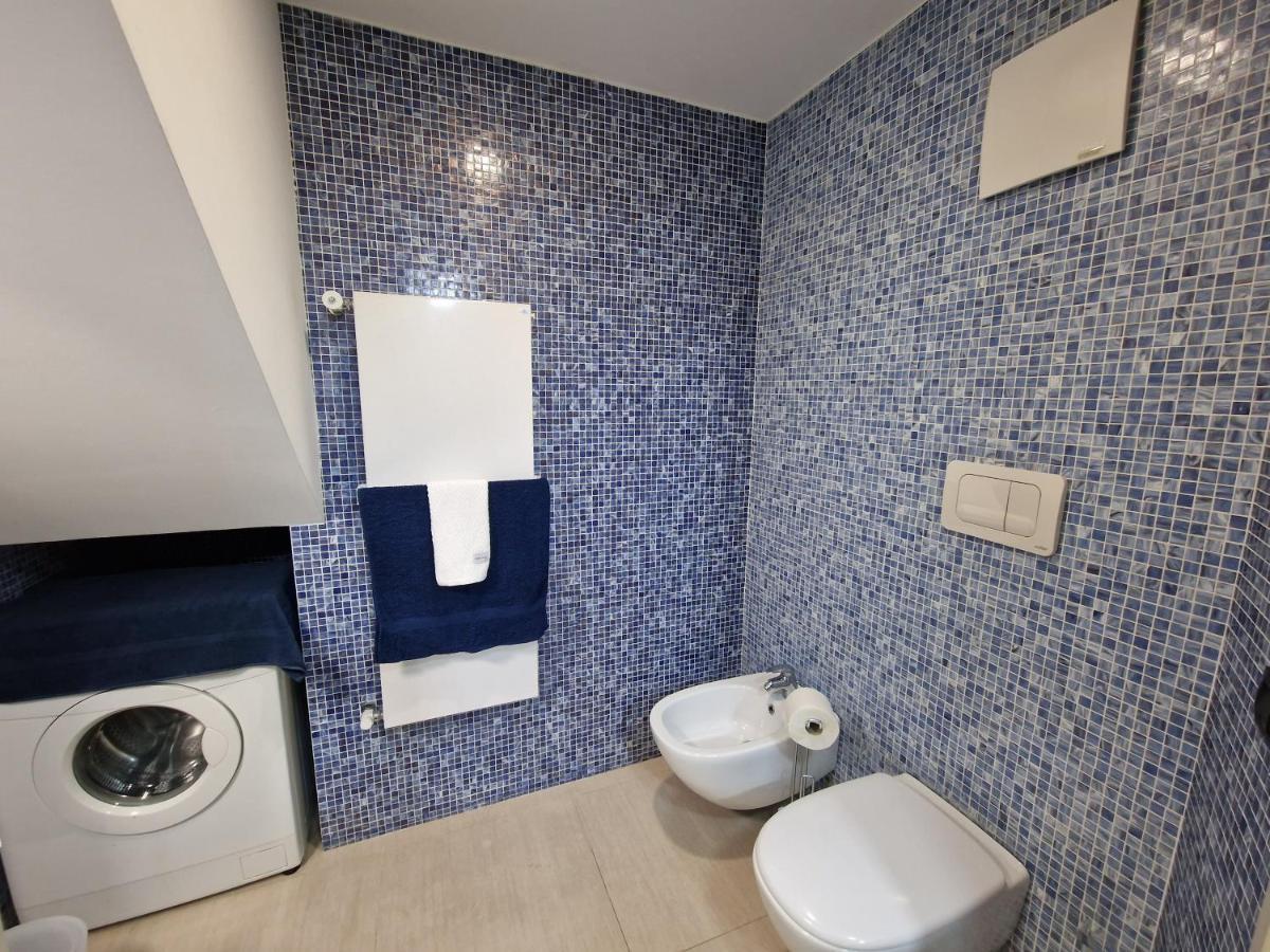 Polignano A Mare: Sulla Piazza Di Domenico Modugno Villa Buitenkant foto
